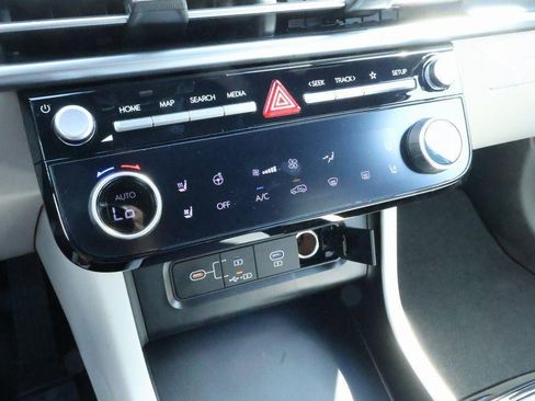 New 2026 Hyundai Tucson Limited image 13