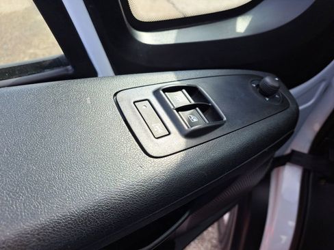 Used 2023 RAM ProMaster 2500 image 19