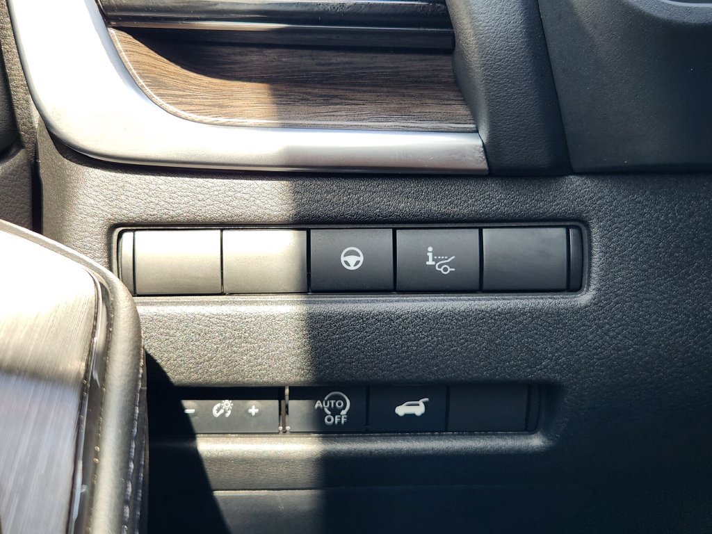 Used 2026 Nissan Rogue Platinum w/ Platinum Premium Package AWD/4WD image 23