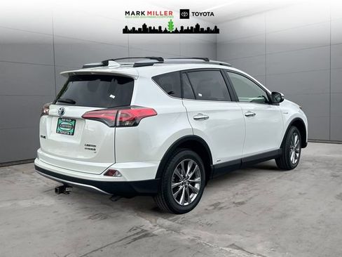 Used 2017 Toyota RAV4 Limited w/ Advanced Technology Package image 5
