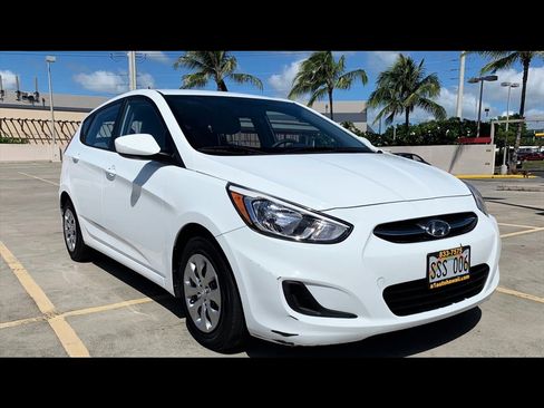 Used 2015 Hyundai Accent GS FWD image 3