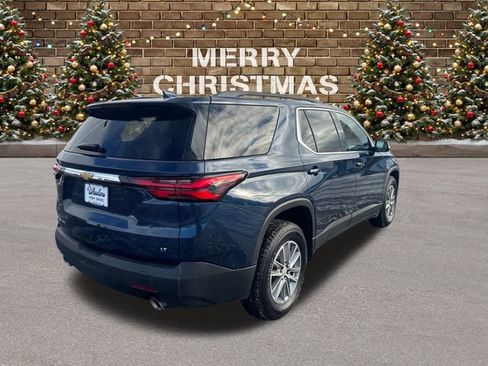 Used 2022 Chevrolet Traverse LT image 6
