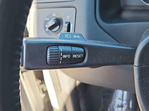 Used 2009 Volvo C30 T5 image 23