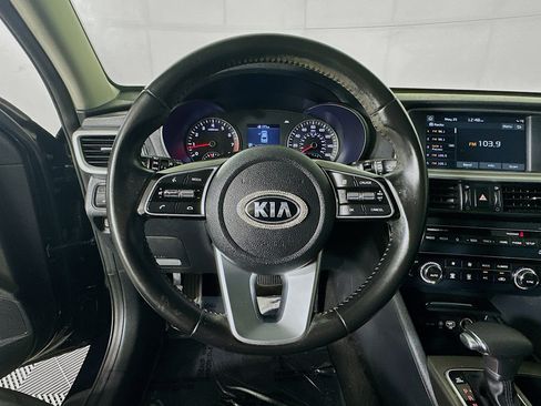 Used 2019 Kia Optima S w/ S Panoramic Sunroof Package FWD image 15