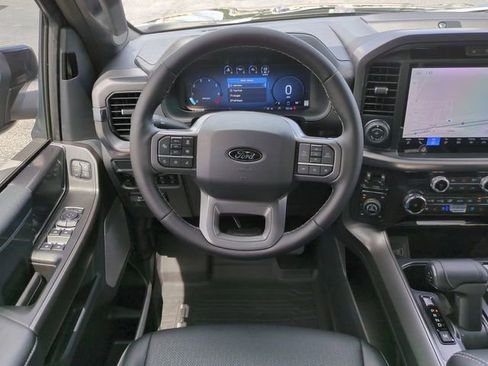 Used 2025 Ford F150 Lariat w/ Equipment Group 501A Mid image 17
