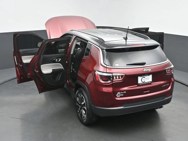Used 2022 Jeep Compass Limited AWD/4WD image 65