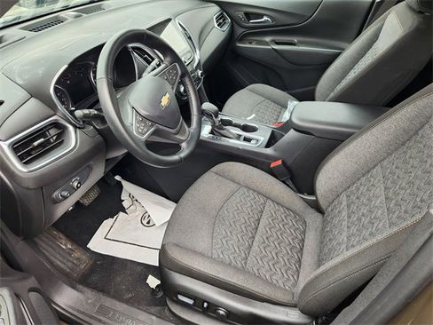 Used 2023 Chevrolet Equinox LT image 8