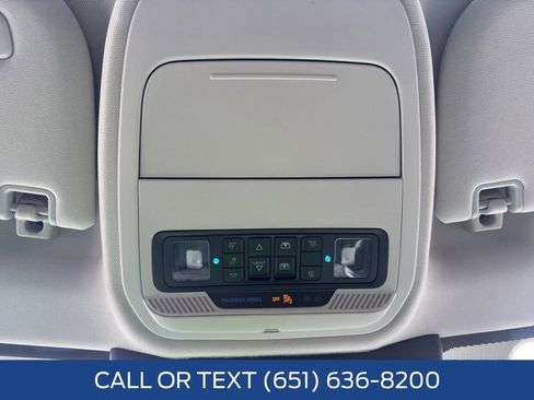 Used 2025 Ford Expedition Max Platinum image 17