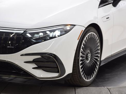 New 2025 Mercedes-Benz EQS AMG 4MATIC image 11