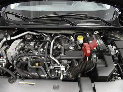 Certified 2025 Nissan Sentra S FWD image 31