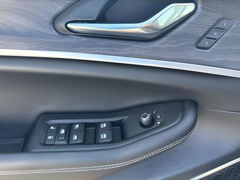 New 2026 Jeep Grand Cherokee Limited image 25