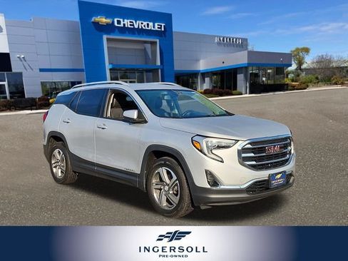Used 2019 GMC Terrain SLT AWD/4WD image 1