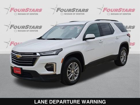 Used 2023 Chevrolet Traverse LT FWD image 9
