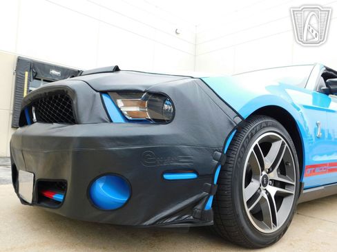 Used 2010 Ford Mustang Shelby GT500 image 34