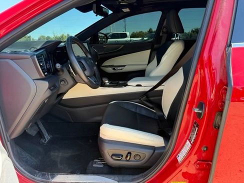 Used 2024 Lexus NX 350 AWD w/ Vision Package image 10