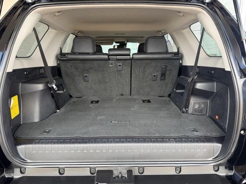 Used 2020 Toyota 4Runner Limited AWD/4WD image 22