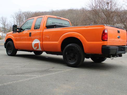 Used 2015 Ford F350 XL image 4