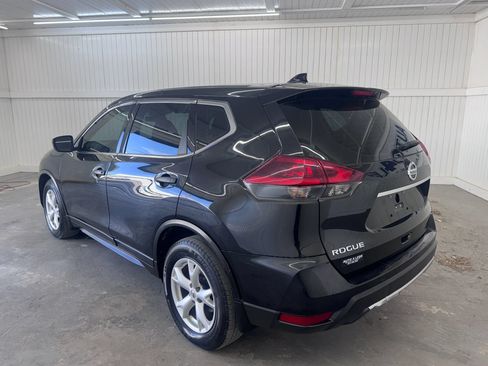 Used 2020 Nissan Rogue S FWD image 7