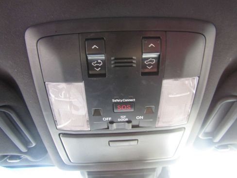 Used 2021 Lexus GX 460 Premium w/ Premium Package image 20