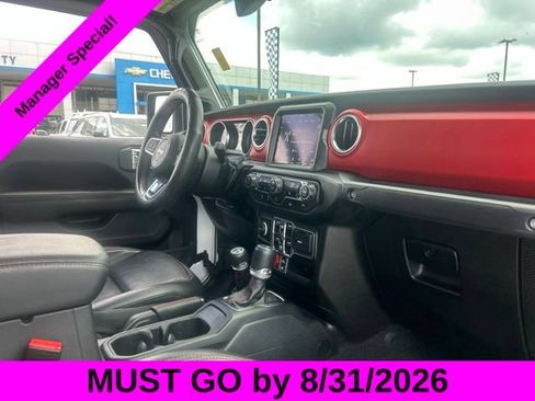 Used 2023 Jeep Gladiator Rubicon w/ LED Lighting Group AWD/4WD image 33