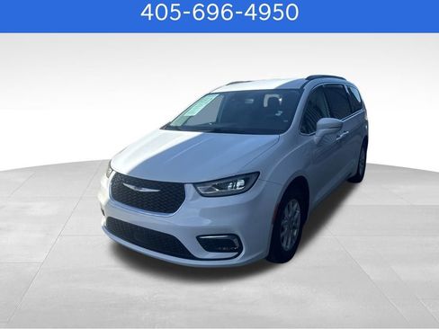 Used 2022 Chrysler Pacifica Touring-L image 44