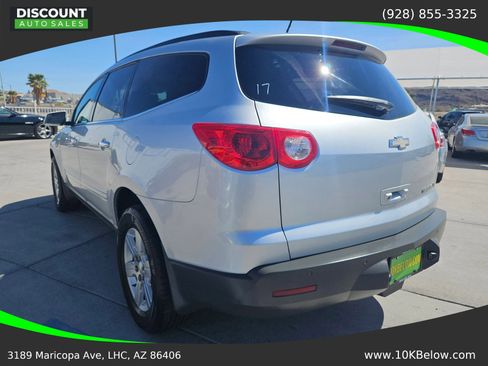 Used 2012 Chevrolet Traverse LT image 5