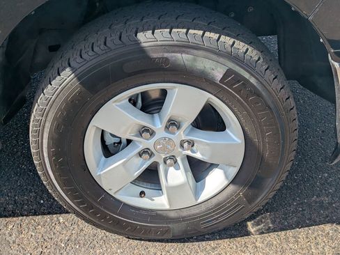 Used 2023 RAM 1500 Classic SLT w/ Trailer & Traction Group AWD/4WD image 10