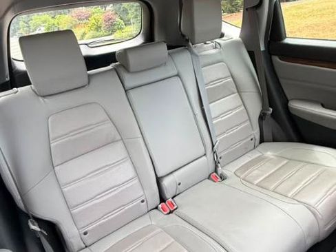 Used 2018 Honda CR-V EX-L image 2