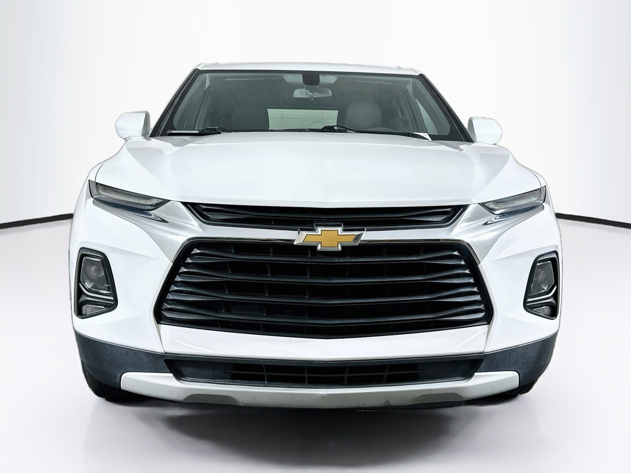 Used 2020 Chevrolet Blazer LT FWD image 2
