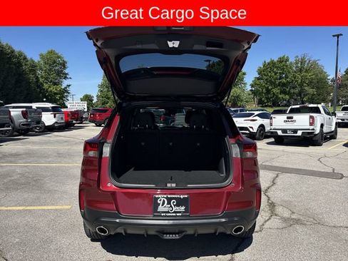 Used 2023 Chevrolet TrailBlazer RS AWD/4WD image 24