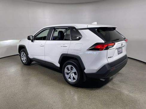 Certified 2024 Toyota RAV4 LE FWD image 5