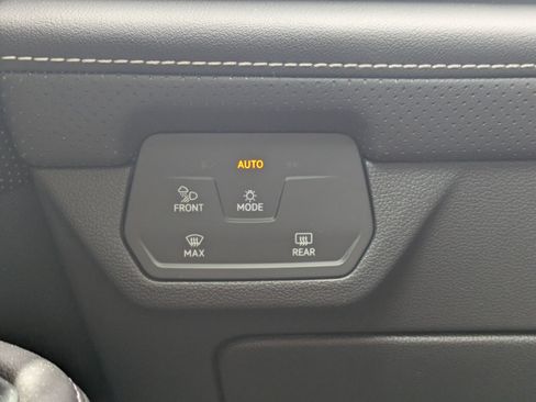 New 2026 Volkswagen Atlas SEL AWD/4WD image 28