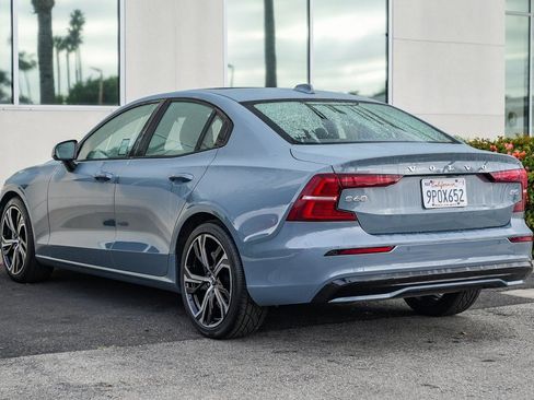 Used 2024 Volvo S60 B5 Core image 4