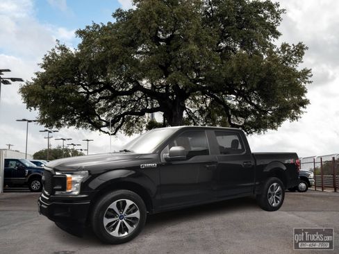 Used 2020 Ford F150 XL w/ Equipment Group 101A Mid RWD image 1