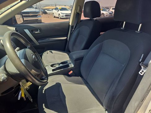Used 2011 Nissan Rogue S FWD image 17