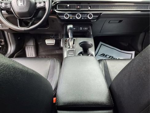 Used 2023 Honda Civic Sport image 16