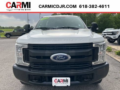 Used 2019 Ford F250 XL w/ Power Equipment Group AWD/4WD image 2