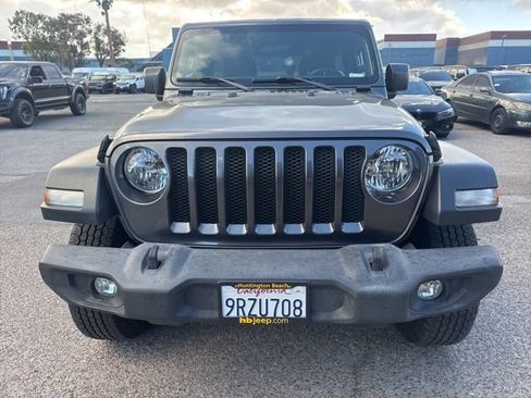 Used 2020 Jeep Wrangler Unlimited Sport S AWD/4WD image 2