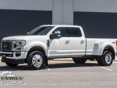 Used 2021 Ford F450 Platinum w/ Snow Plow Prep Package AWD/4WD image 2