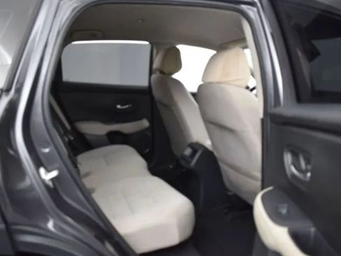 Used 2024 Honda HR-V LX image 18