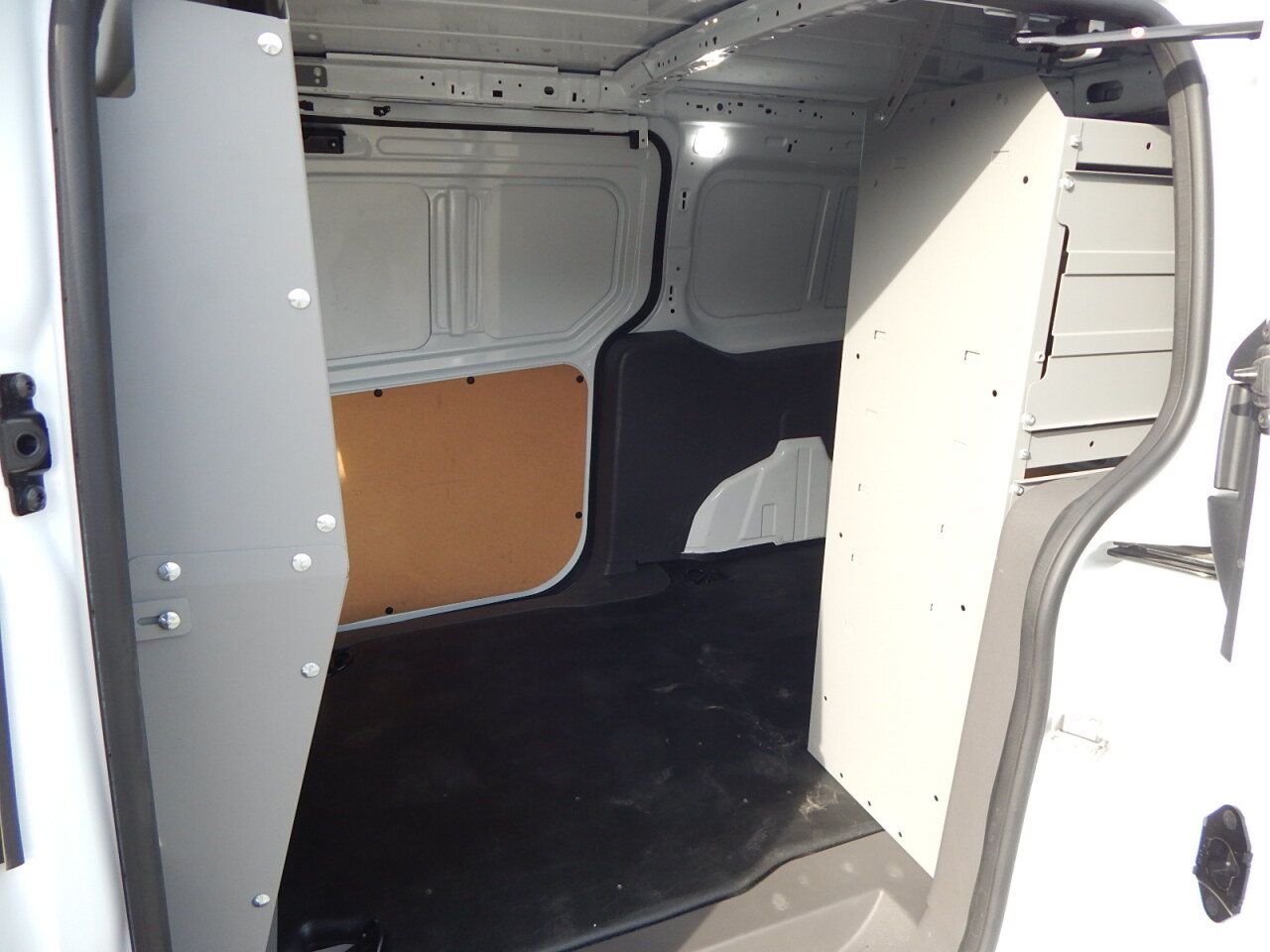 Used 2022 Ford Transit Connect XL FWD image 12