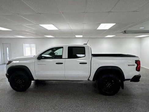 Used 2023 Chevrolet Colorado Trail Boss w/ Technology Package image 69