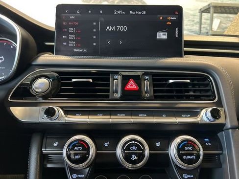 Used 2023 Genesis G70 2.0T AWD/4WD image 80