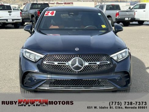 Used 2024 Mercedes-Benz GLC 300 4MATIC image 2
