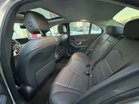 Used 2019 Mercedes-Benz C 300 4MATIC Sedan image 17
