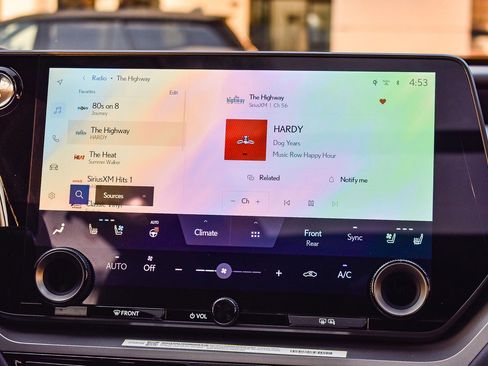 Used 2025 Lexus TX 500h AWD image 14