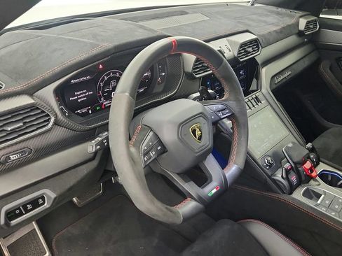 Used 2023 Lamborghini Urus Performante AWD/4WD image 44