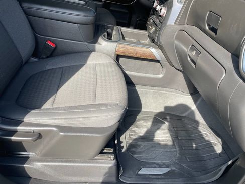 Used 2020 GMC Sierra 1500 Elevation w/ Elevation Value Package image 30