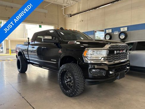 Used 2020 RAM 3500 Limited AWD/4WD image 2