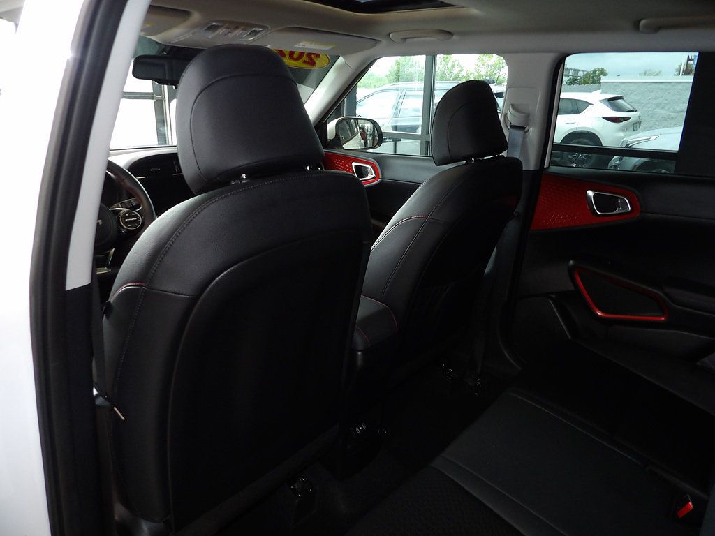 Used 2023 Kia Soul GT-Line FWD image 22